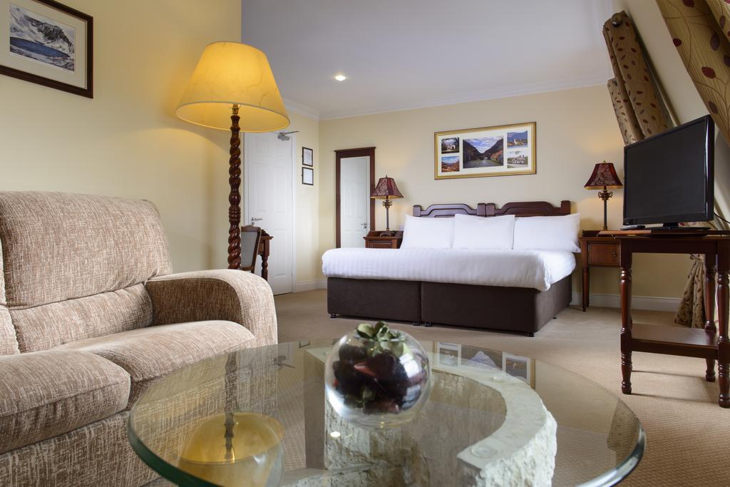 Mcsweeney Arms Hotel Κιλάρνεϊ Εξωτερικό φωτογραφία